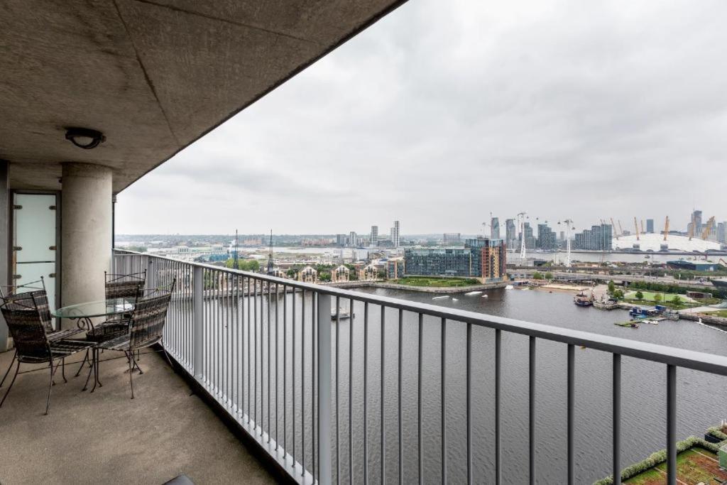 Excel Dock Apartments London Exterior foto